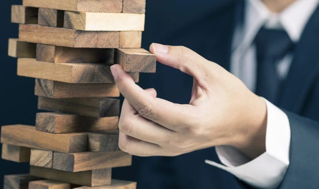 Kasus-Penggunaan-Pinjaman-Online-vs-KTA-Bank